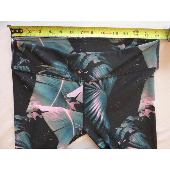 Fabletics Tropical Print Leggings - Picture 4 of 4